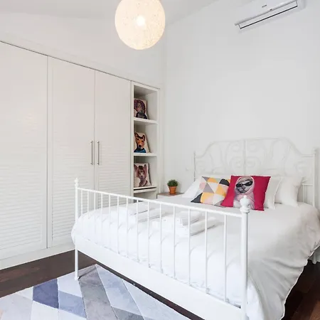 Designer Loft In The Heart Of Bairro Alto *