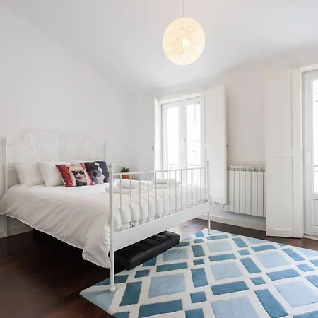Designer Loft In The Heart Of Bairro Alto Appartamento Lisbona