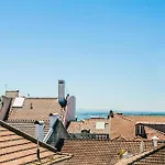 Designer Loft In The Heart Of Bairro Alto *