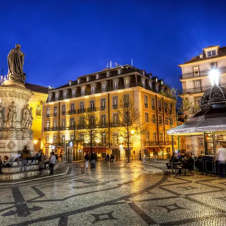 Designer Loft In The Heart Of Bairro Alto Апартаменты *