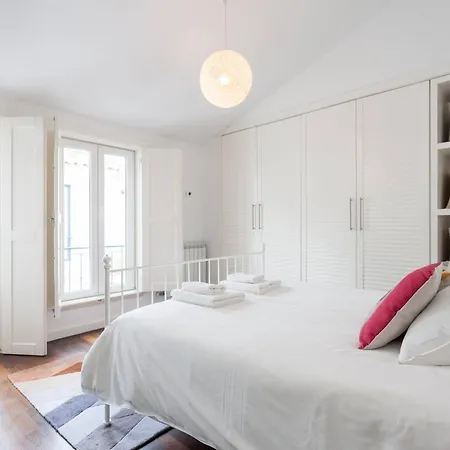 Designer Loft In The Heart Of Bairro Alto アパート